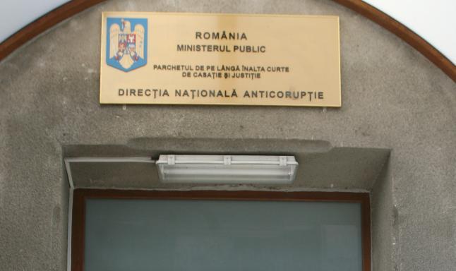 Camelia Voiculescu şi Sorin Alexandrescu, audiaţi la DNA în dosarul de şantaj 