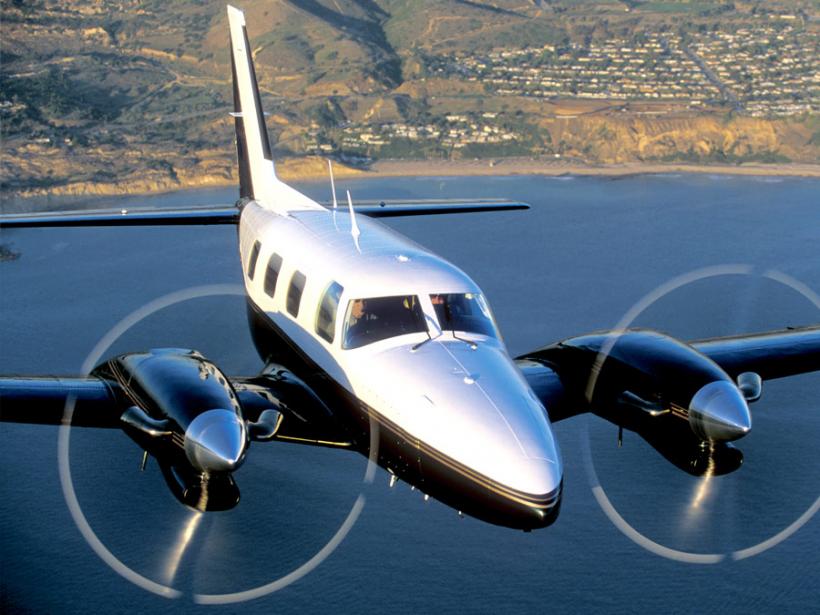 SMURD: Un nou avion pentru transportul cazurilor complicate la distanţe mari