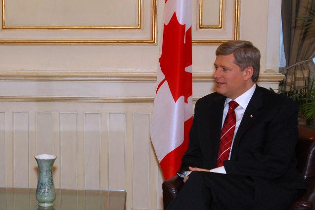 Remaniere guvernamentală pe Twitter. Premierul canadian a postat mutările politice pe contul său oficial