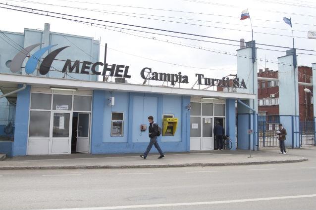 Tribunalul Comercial Cluj a dispus anularea preavizelor de concediere pentru 145 de angajaţi ai Mechel Câmpia Turzii 