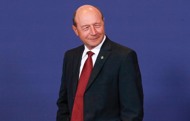 Băsescu îl ţine pe Ponta interimar la Transporturi până pe 23 august: Să-şi asume responsabilitatea pentru privatizarea CFR Marfă