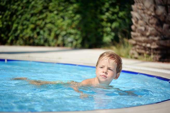 Otita de piscină, boală infecţioasă care, netratată la timp în mod corect, poate provoca surditate