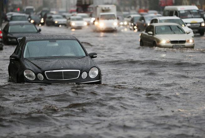 Rusia se luptă cu inundaţii fără precedent. Peste 23.000 de oameni au fost evacuaţi în Extremul Orient rus
