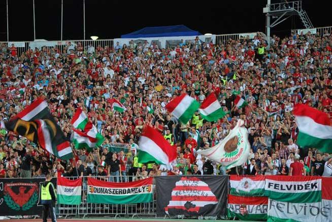 Slovacia interzice prin lege steagul Ungariei pe stadioane