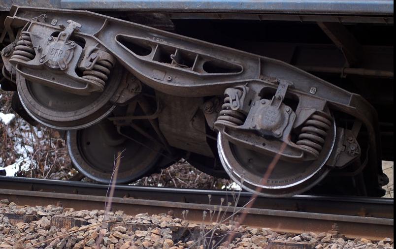 Unul dintre vagoanele trenului Bucureşti-Istanbul a deraiat în Bulgaria. Nimeni nu a fost rănit