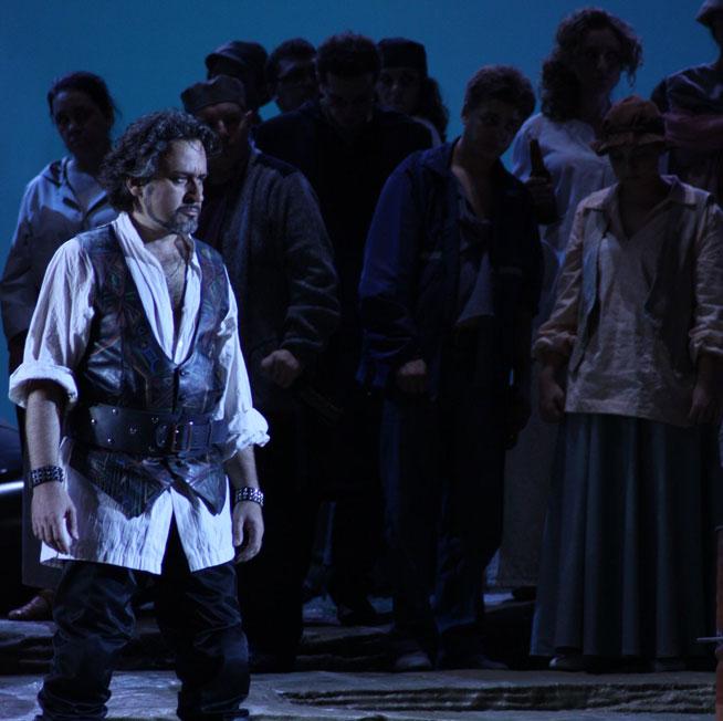 “Otello” de la Opera bucureşteană e dirijat de o femeie