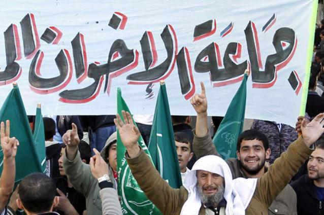 Guvernul egiptean decide dizolvarea Frăţiei Musulmane 