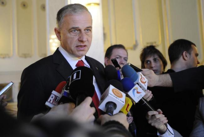 Geoană: E neplăcut să-l aud pe Antonescu dând indicaţii preţioase PSD, utilizând manevre tip Băsescu