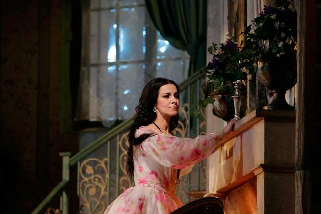 Succes pentru Angela Gheorghiu în “Tosca”
