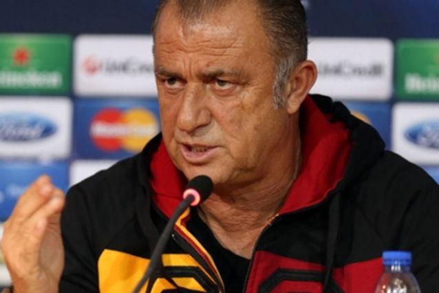 Galatasaray l-a CONCEDIAT pe antrenorul Fatih Terim. Vezi de ce