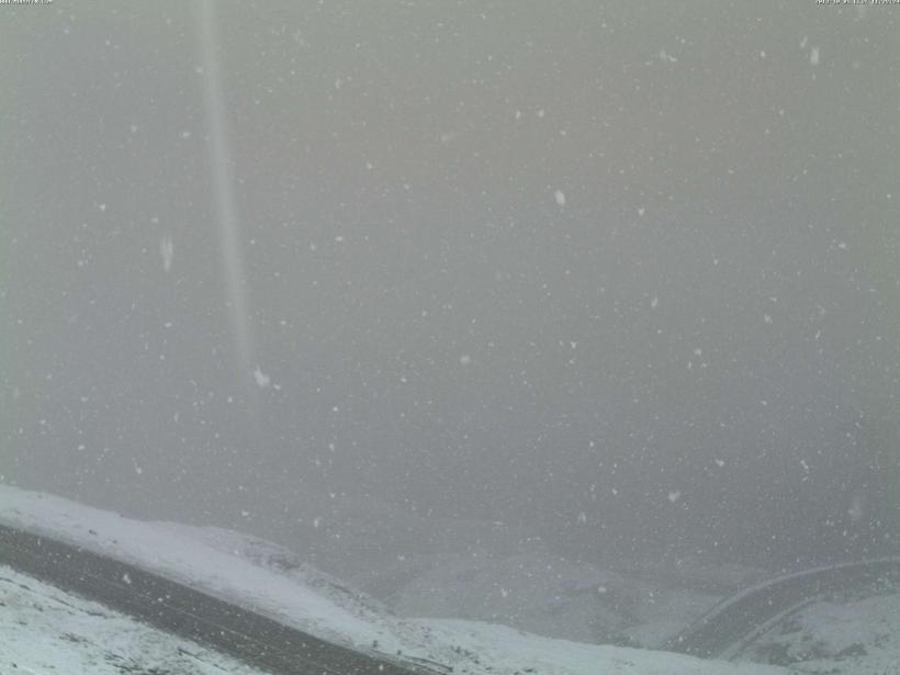 Ninge la munte. Vezi imagini LIVE de la Bâlea Lac, Harghita, Azuga, Cheile Grădiştei şi de pe Transfăgărăşan 18463372