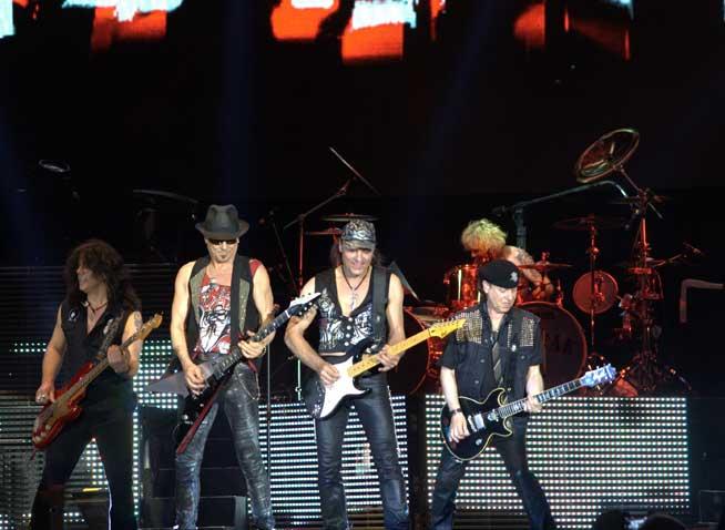 La Atena, Scorpions a tras MTV Unplugged, CD şi DVD