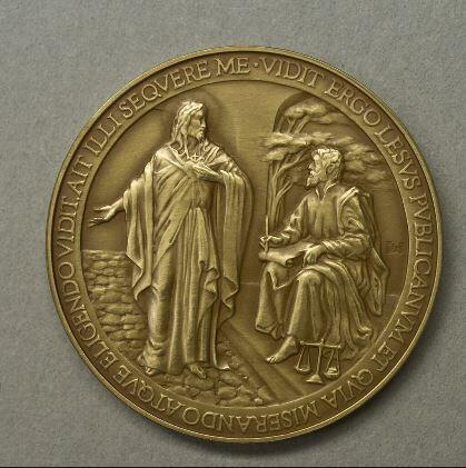 Vaticanul a retras peste 6.000 de medalii comemorative pe care numele lui Iisus fusese scris greşit