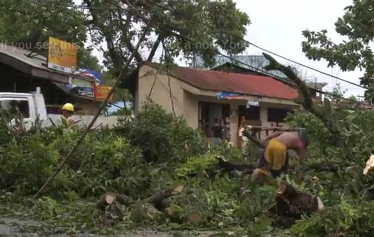 Taifunul Nari a lovit partea de nord a Filipinelor. Primul bilanţ indică 12 morţi (VIDEO)