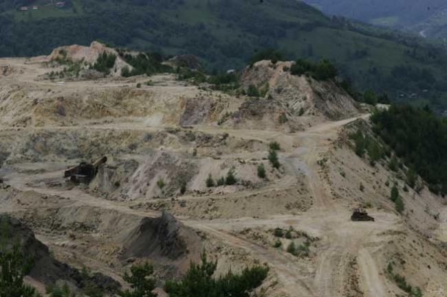 Comisia specială care se ocupă de analiza proiectului minier de la Roșia Montană a adoptat opt amendamente