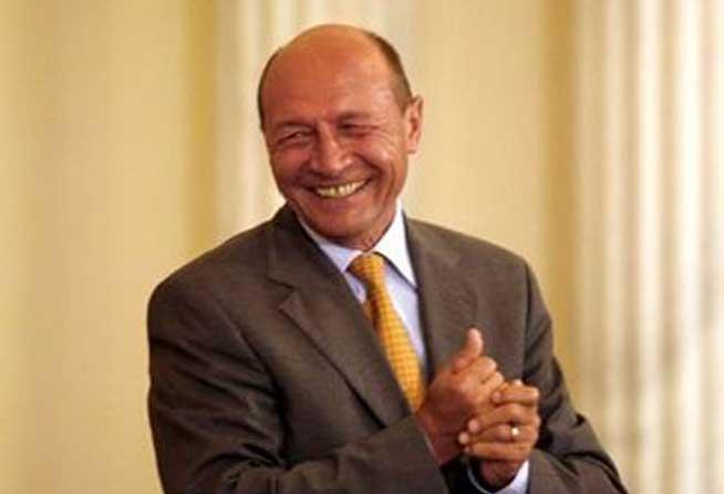 Băsescu merge la Consiliul European: &quot;Ar fi fost păcat să trimitem acolo un începător&quot;