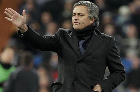 Portughezul Jose Mourinho, amendat pentru ”comportament inadecvat”