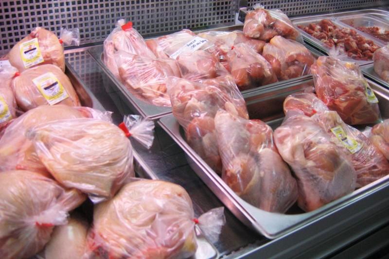 ALERTĂ ALIMENTARĂ: Peste 7 tone de carne de pasăre au fost retrase din magazinele din Capitală