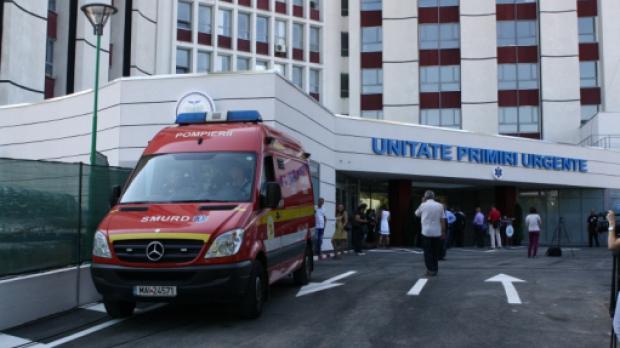 TRAGEDIE la Spitalul Universitar: Un bătrân a murit după ce s-a aruncat de la etajul 10 al clădirii