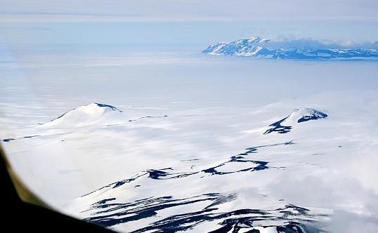 DESCOPERIREA care ar putea RESCRIE istoria omenirii! Ce au găsit oamenii de ştiinţă sub gheaţa din Antarctica (VIDEO) 