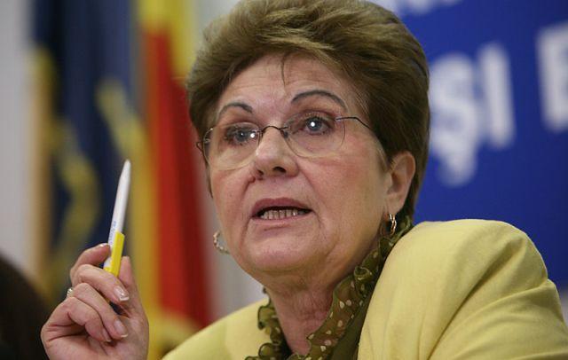 Mariana Câmpeanu anunţă recalcularea a peste 200.000 de pensii: &quot;Este o decizie a Curţii Constituţionale şi o vom aplica&quot;