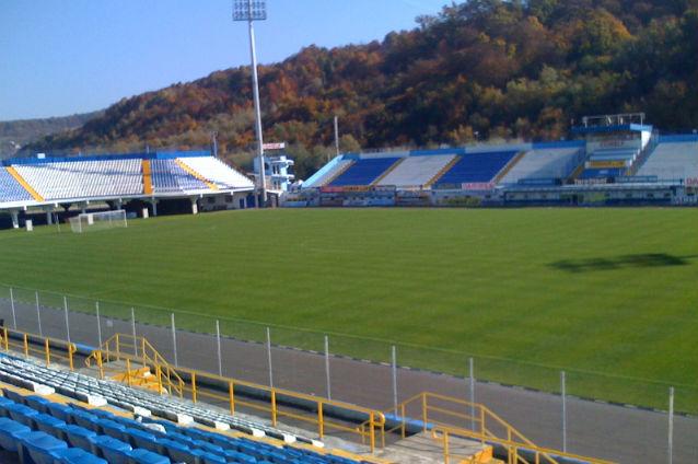 Primăria Bistriţa intenţionează să cumpere Stadionul Jean Pădureanu în rate pe 15 ani