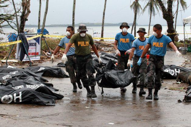 ONU: Taifunul Haiyan a UCIS 4.460 de persoane în Filipine! Bilanțul, contestat de autorități