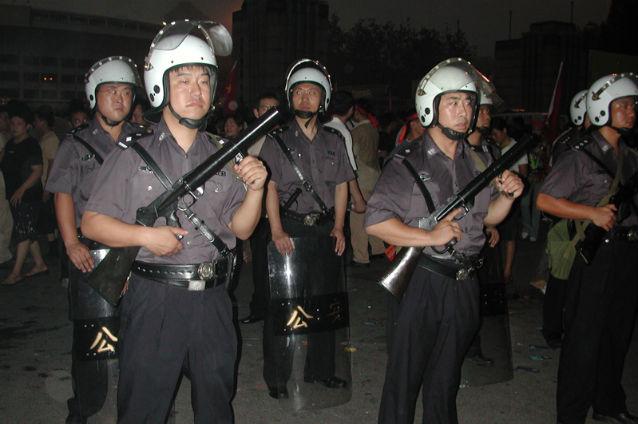 Cel puţin 11 morţi într-un atac cu topoare şi cuţite asupra unui comisariat de poliţie din China