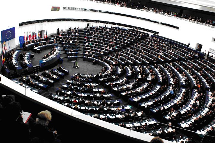 Parlamentul European a adoptat bugetul UE pentru perioada 2014-2020 