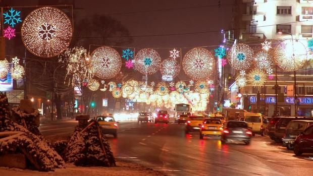 Luminiţele de Crăciun din Bucureşti vor fi aprinse pe 6 decembrie