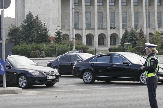 Vizita premierului chinez RESTRICŢIONEAZĂ traficul în Capitală. Ce zone sunt afectate şi rutele ocolitoare