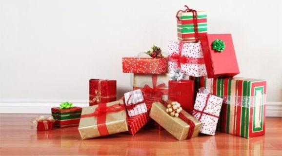 REDUCERI MOŞ NICOLAE. Auchan anunţă reduceri la jucării, EduMagazin are oferte speciale de Moş Nicolae 18468264