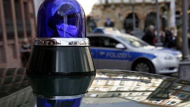 Germanii din Duisburg sunt dezamăgiţi: Unde sunt poliţiştii români?