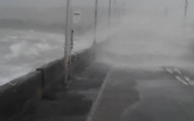 Furtuna Xaver a UCIS zece oameni în nordul şi estul Europei. Rafalele de vânt au atins 225 de kilometri pe oră în Marea Britanie (VIDEO)
