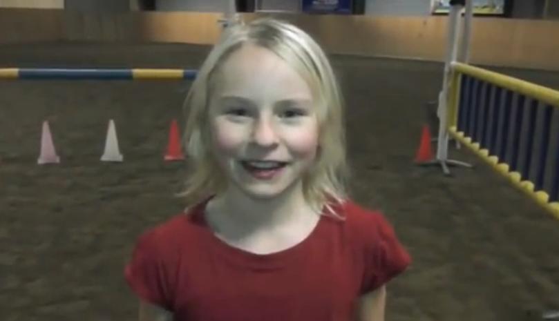 Cazul ei este UNIC ÎN LUME! Ce face o fetiţă în vârstă de 11 ani, în fiecare zi, ULUIEŞTE milioane de oameni (VIDEO)