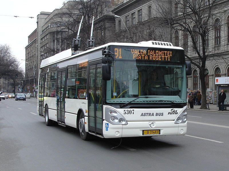 Programul RATB şi Metrorex de REVELION: Cum circulă autobuzele, troleibuzele, tramvaiele şi metroul