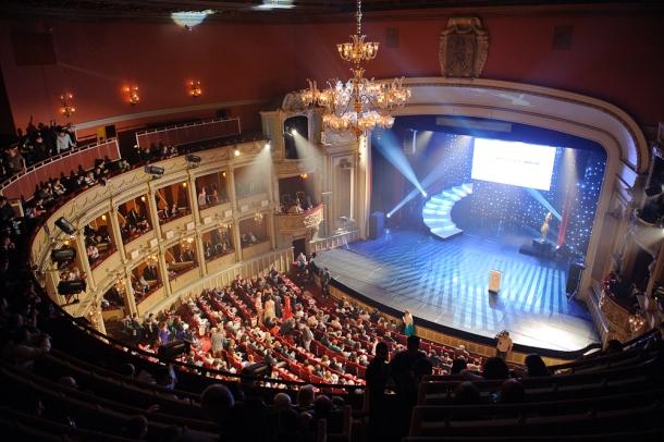 Concert aniversar la Opera Naţională Bucureşti cu ocazia împlinirii a 60 de ani de la inaugurarea actualului sediu