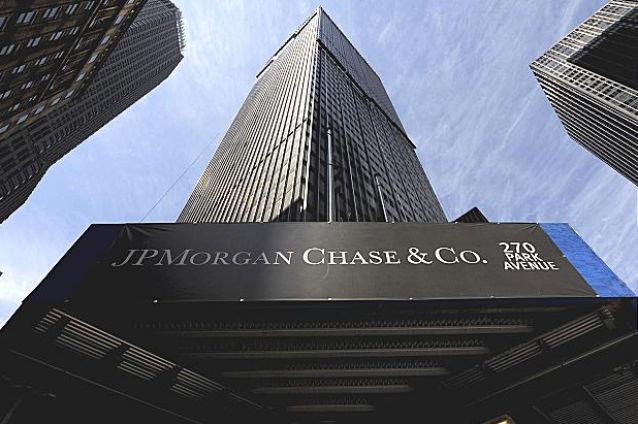Amendă record de două miliarde de dolari pentru JP Morgan 