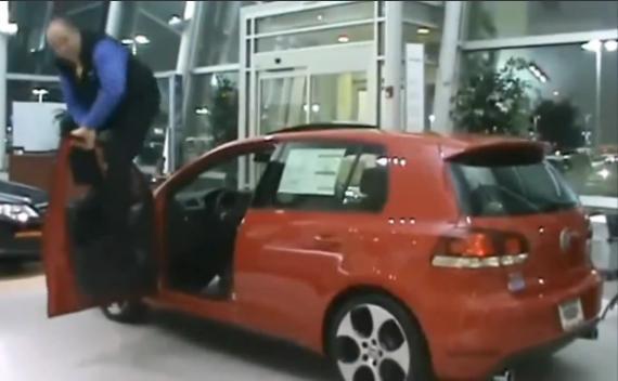 Volkswagen versus Lada, test de rezistenţă (VIDEO)