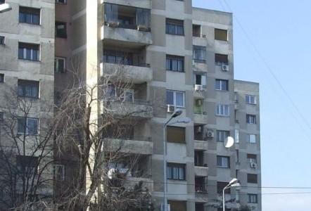 Eurostat: Bulgaria şi România, cele mai mari rate din UE la supraaglomerarea locuinţelor