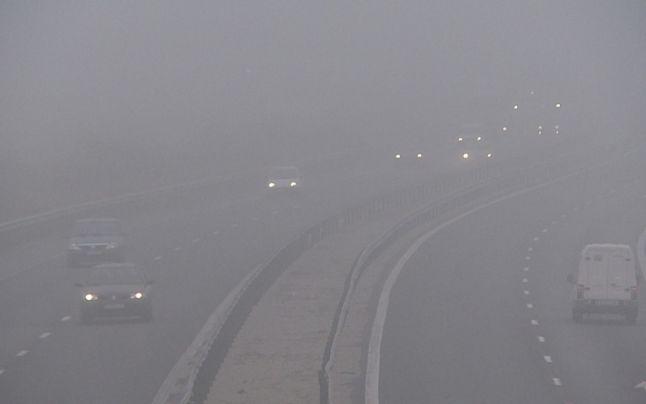 COD GALBEN de ceaţă şi vizibilitate redusă în trafic în judeţe din sud şi pe autostrada A2