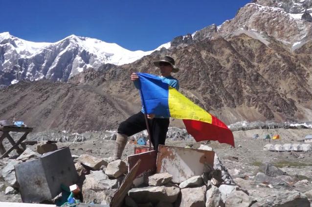 Nişte oameni normali, care merg pe Everest: &quot;Vreau ca românii să simtă că fac parte din expediţie&quot; 
