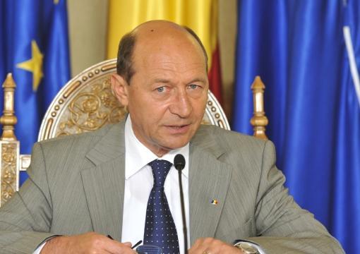  Băsescu, preocupat că românii “nu înţeleg şi nu recunosc Holocaustul pe teritoriul României”