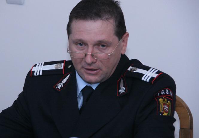 Şeful IGSU, colonelul Ion Burlui şi-a dat demisia. Aceasta a fost acceptată de ministrul de Interne, Radu Stroe