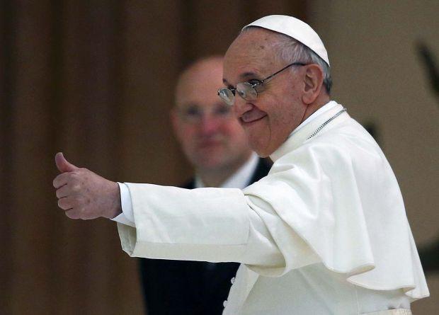 Papa Francisc: Internetul, &quot;un dar de la Dumnezeu&quot;