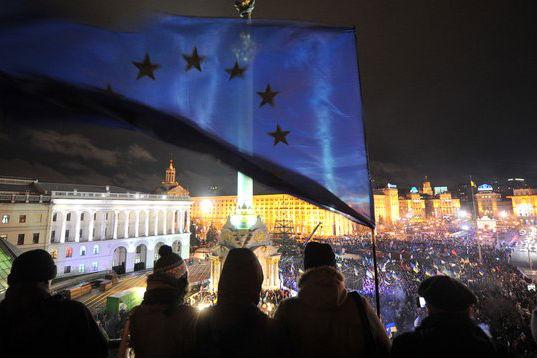 Tensiunile persistă la Kiev. Preşedintele Ianukovici a negociat fără rezultat cu opoziţia