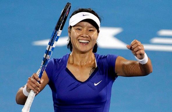 Na Li a câştigat Openul Australiei. Jucătoarea chineză de tenis a bătut-o pe slovaca Dominika Cibulkova