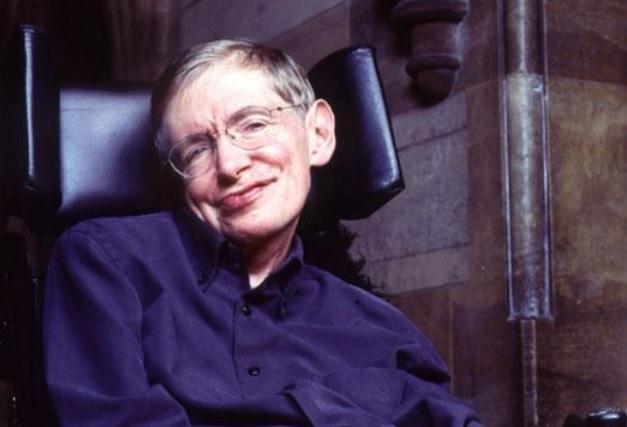Stephen Hawking ULUIEȘTE din nou. Care este teoria savantului britanic despre GĂURILE NEGRE (VIDEO)
