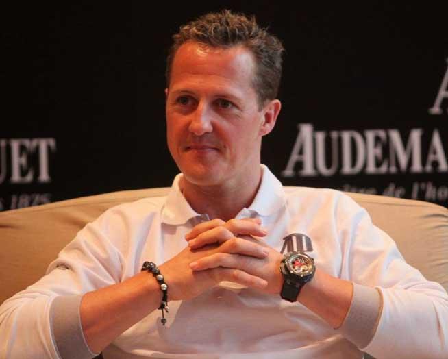 Schumacher, de o lună în comă. Încăpăţânarea de a crede în miracol a unui jurnalist care nu pleacă de la spitalul din Grenoble