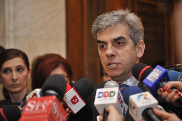 Eugen Nicolăescu: &quot;Coplata nu a avut efectul scontat&quot;. Cât a strâns ministerul Sănătăţii după această măsură